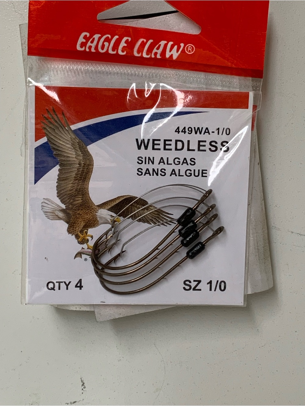 Eagle Claw Weedless Fishing Hooks - Bronze with Black Sleeves (Qty 4)
